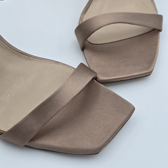 NWOT Sam Edelman Ophelia Heeled Ankle Strap Sandals, Soft Praline, Women's 10.5 - Picture 2 of 16